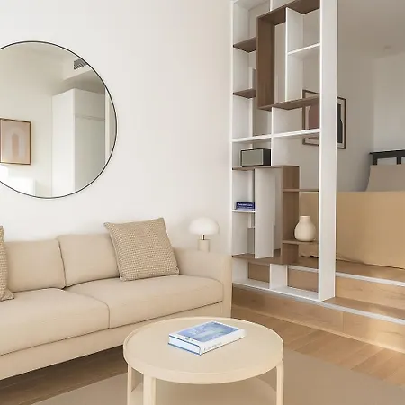 Apartment Sublime Avenue Des Champs-elysees Paris